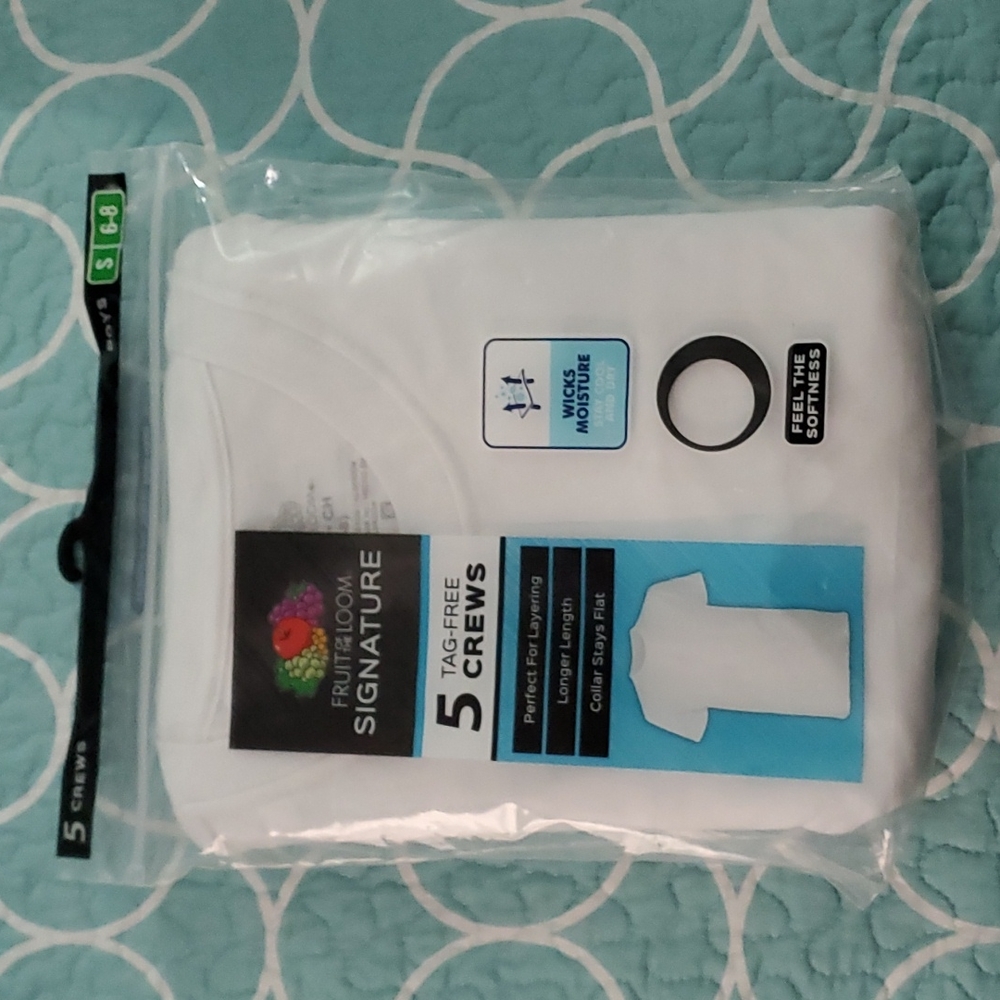 Boys White Undershirts (small)